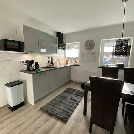 Daisys 267 Links Appartement *