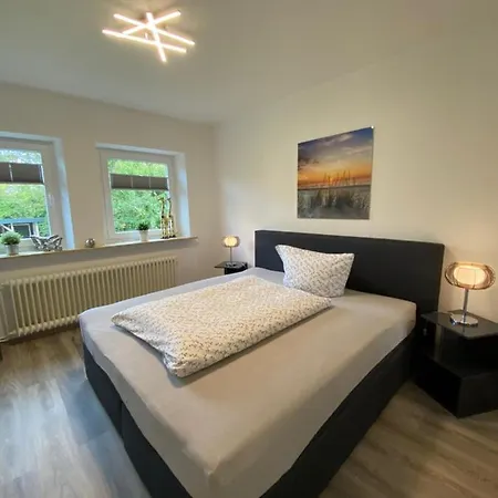 Daisys 267 Links * Wilhelmshaven